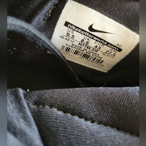 Mens Nike baseball cleats size 9.5 - Picture 4 of 5